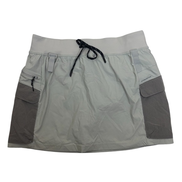 Lululemon Multi Pocket Cargo High Rise Hiking Skirt In Seal Grey Women’s Size 14 - Picture 2 of 9